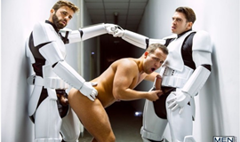 Star Wars 4 : A Gay XXX Parody – Hector De Silva, Luke Adams, Paddy O’Brian & Troopers