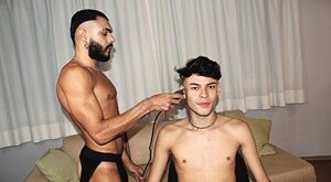 The Naked Haircut – Rafael Zorzella & Hanry Japa