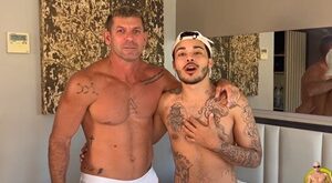 Eduardo Soares (aka Personal Karyoca) enrabando passivo peludinho