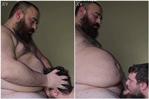 Urso peludo gozando na minha boca