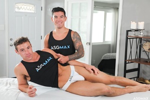 JC Hunt and Kyle Fletcher fuck each other in “Mutual Massage – JC & Kyle”